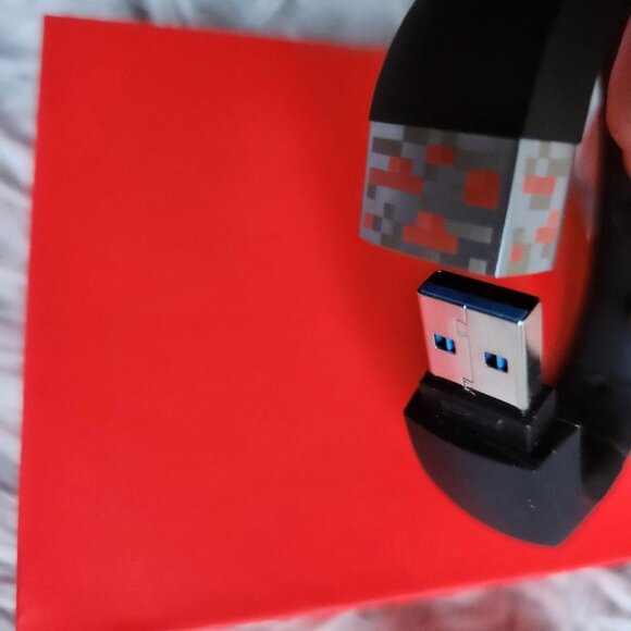 Minecraft watch COLLECTORS .NEW with USB storage. Waterproof. Gameband - Picture 2 of 16